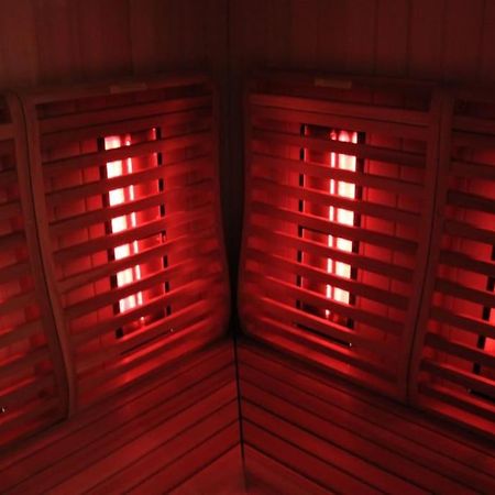 L'Ecrin Duplex Balneo & Sauna Троа Екстериор снимка