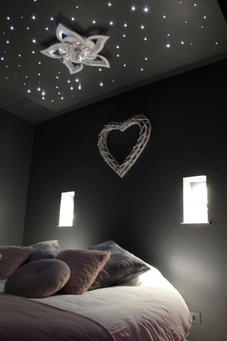 L'Ecrin Duplex Balneo & Sauna Троа Екстериор снимка