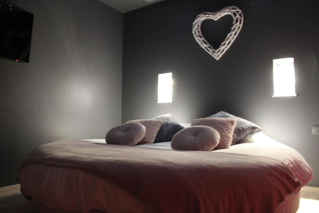 L'Ecrin Duplex Balneo & Sauna Троа Екстериор снимка